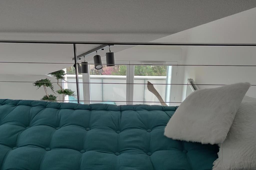 Appart & Fleurinoise Balcon Ascenseur Climatisation Fleurieux-sur-l'Arbresle Luaran gambar